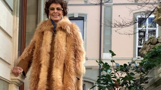 Reconocida actriz vistió abrigo de piel vegana