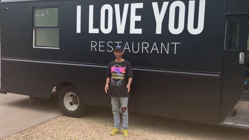 Jaden Smith abre restaurant vegano para personas sin hogar