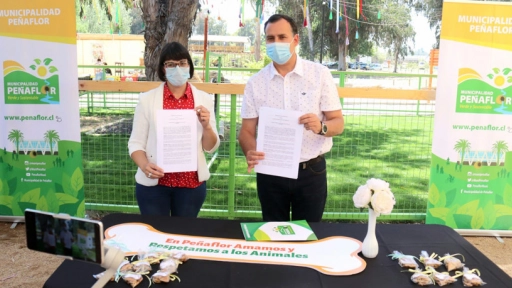 Colmevet firma convenio por el bienestar animal con Municipalidad de Peñaflor