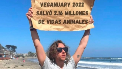 Matías Vega celebra hito de organización vegana