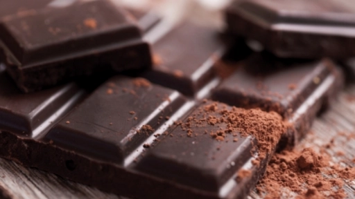 Marca de chocolate vegano lanza en Chile su primera línea de libre de azúcar