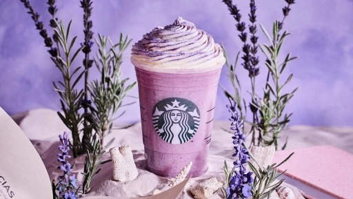 Nuevas bebidas sabor lavanda de Starbucks le dan la bienvenida a los meses más fríos