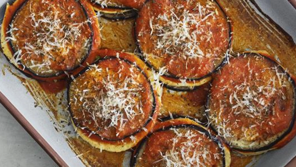 Berenjenas a la parmesana, Liz Solari