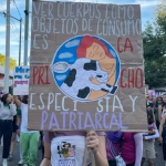 8M: El feminismo antiespecista amplía su mirada hacia todos los animales y cuestiona las jerarquías de opresión