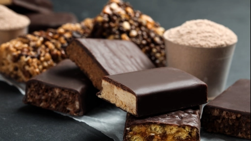 ¿Puede una barra de proteína reemplazar una comida?