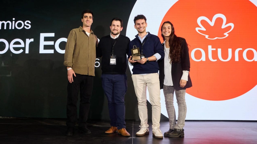 Natura es premiada en Premios Uber Eats 2026, Difusión