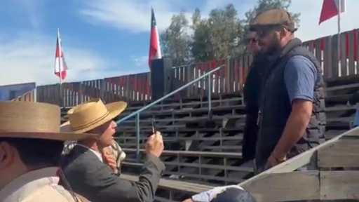 Agreden a asesora del concejal Federico Koch durante fiscalización de rodeo