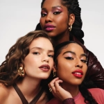 Día de la Belleza: De los estándares rígidos a la autoexpresión, las tendencias y la tecnología que mueven al maquillaje en Chile