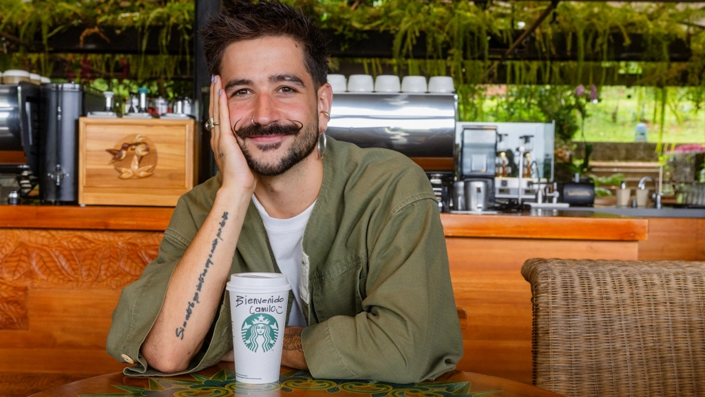 Camilo, Starbucks