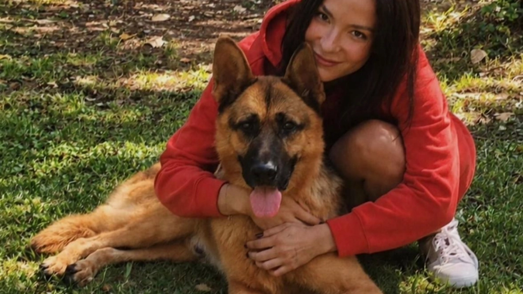 Kel Calderón y Zeus, Difusión